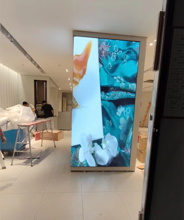 洪江商场门店转角LED显示屏